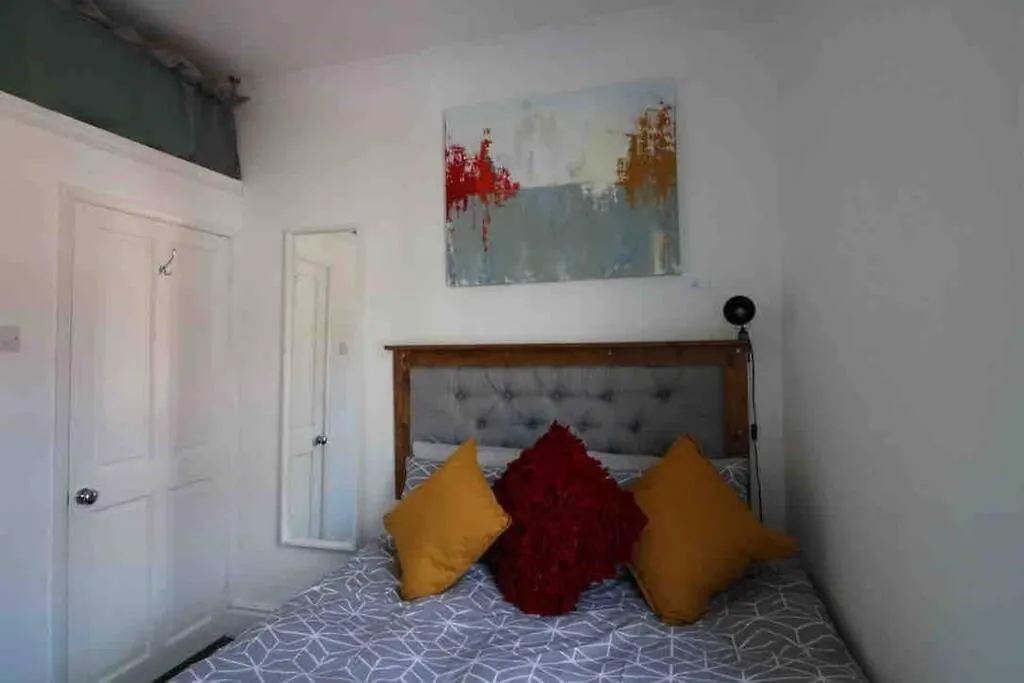 Quirky Central York House Villa 0*,  United Kingdom