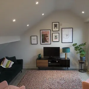 The Loft, The Quadrant, - Location, Views And Luxury With A Parking Space Apartment
